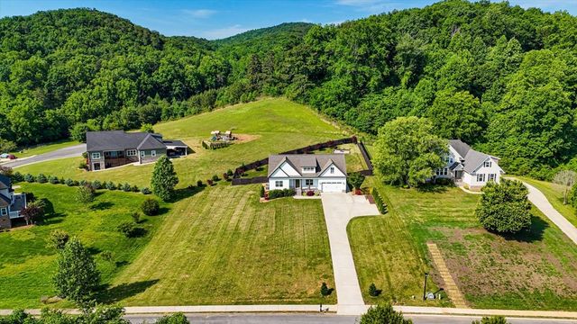 315 Windy Hill Drive, Rocky Face, GA 30740