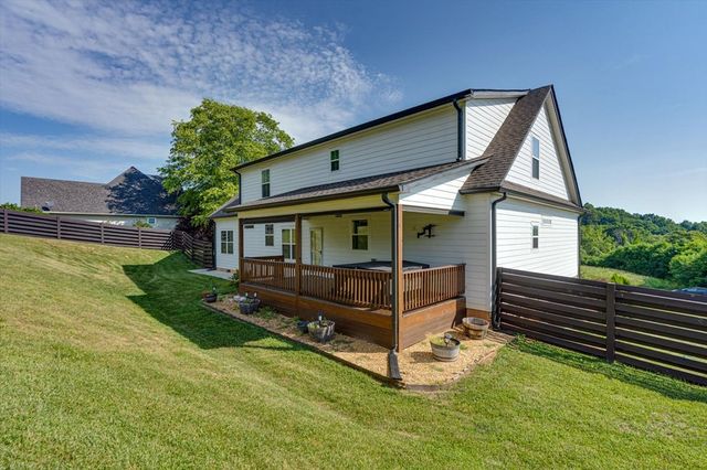 315 Windy Hill Drive, Rocky Face, GA 30740