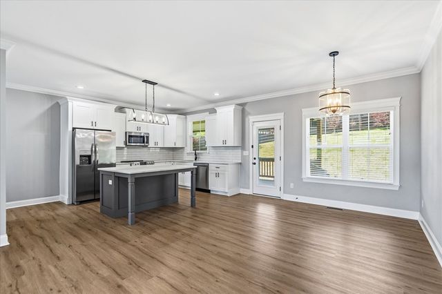 315 Windy Hill Drive, Rocky Face, GA 30740