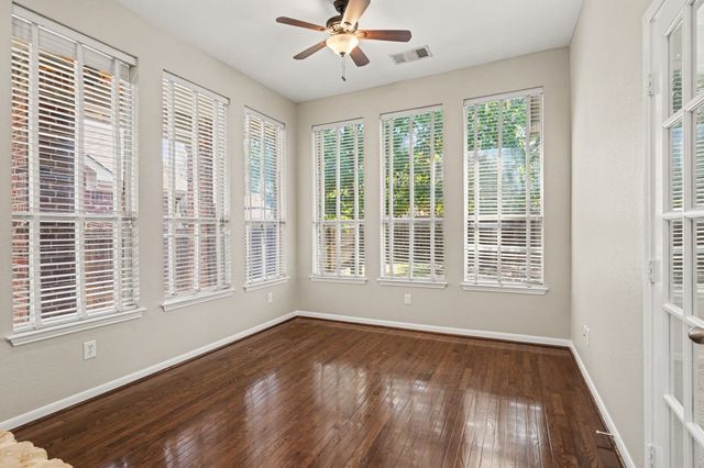 9805 Lacey Lane, Fort Worth, TX 76244