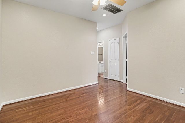 9805 Lacey Lane, Fort Worth, TX 76244