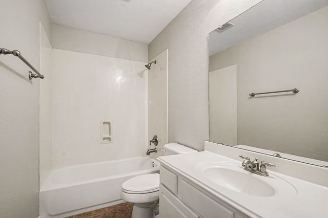 9805 Lacey Lane, Fort Worth, TX 76244