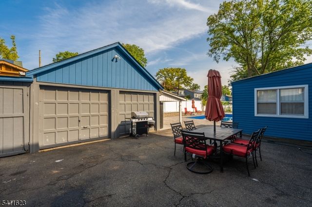 317 Drake Ave, Roselle Boro, NJ 07203