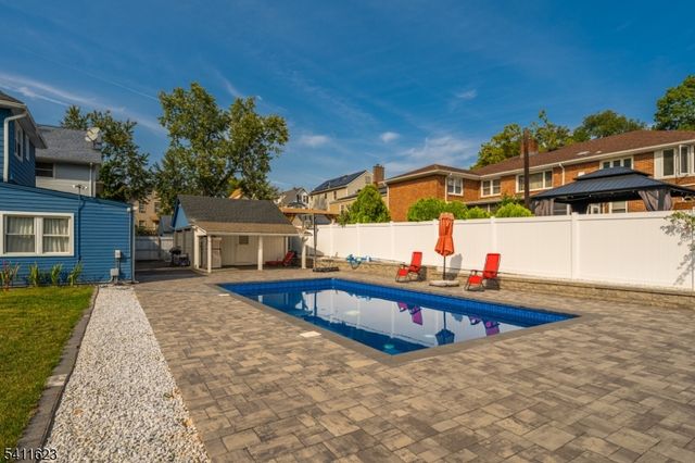 317 Drake Ave, Roselle Boro, NJ 07203