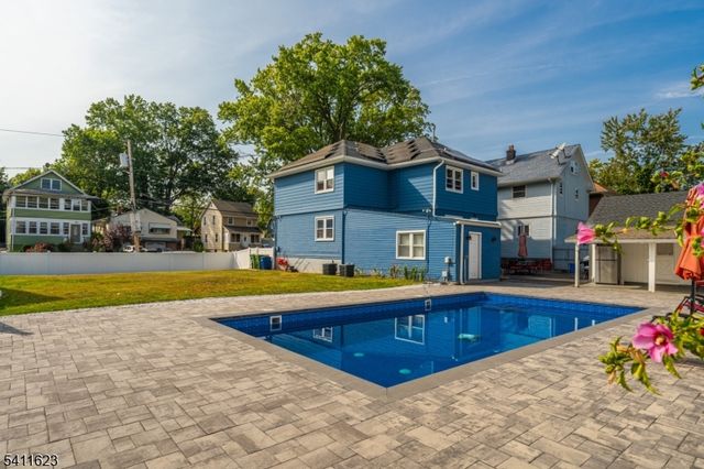 317 Drake Ave, Roselle Boro, NJ 07203