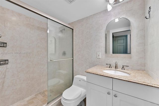 4502 N Federal Hwy 239E, Lighthouse Point, FL 33064