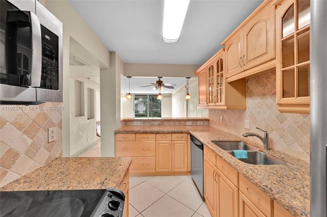 4502 N Federal Hwy 239E, Lighthouse Point, FL 33064