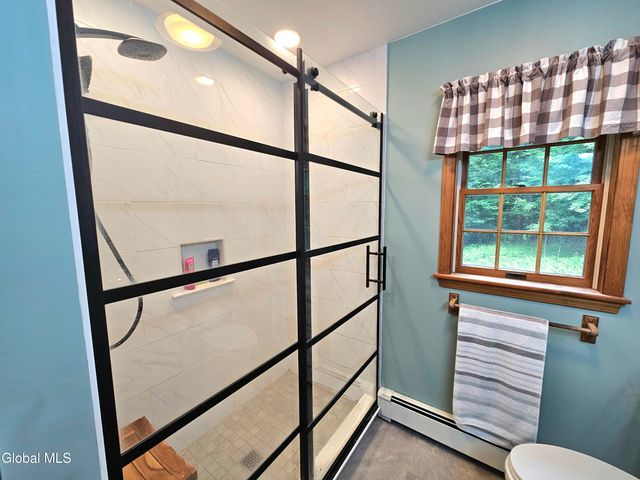 7 Pond Hollow Road, Sand Lake, NY 12018