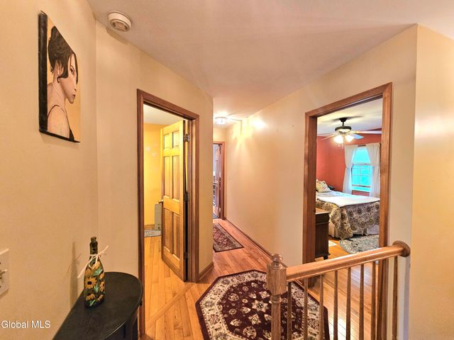 7 Pond Hollow Road, Sand Lake, NY 12018