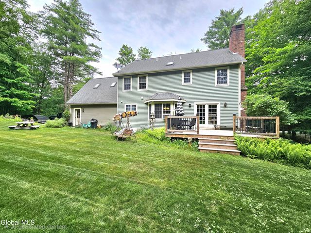 7 Pond Hollow Road, Sand Lake, NY 12018