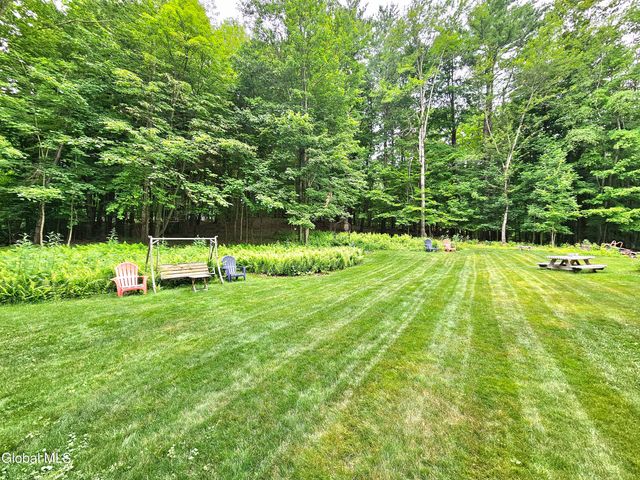 7 Pond Hollow Road, Sand Lake, NY 12018