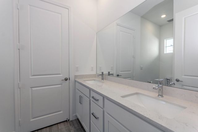 714 Hookline Circle, Loxahatchee, FL 33470