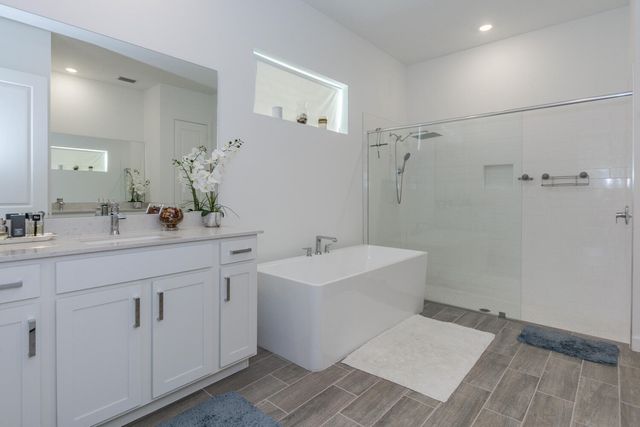 714 Hookline Circle, Loxahatchee, FL 33470