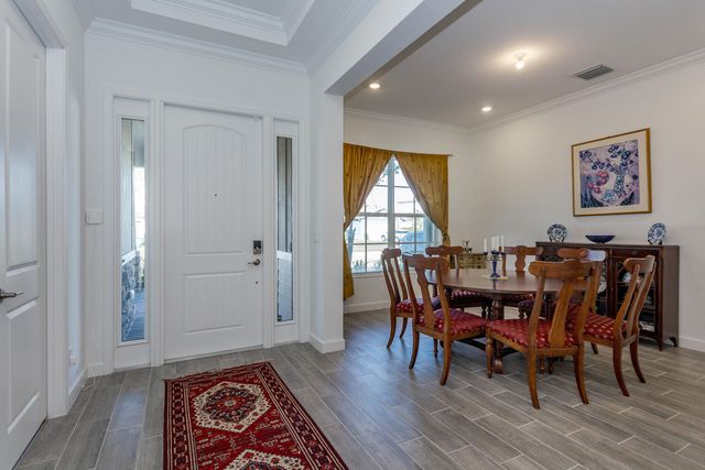 714 Hookline Circle, Loxahatchee, FL 33470