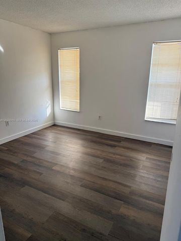 2800 NW 56th Ave B403, Lauderhill, FL 33313