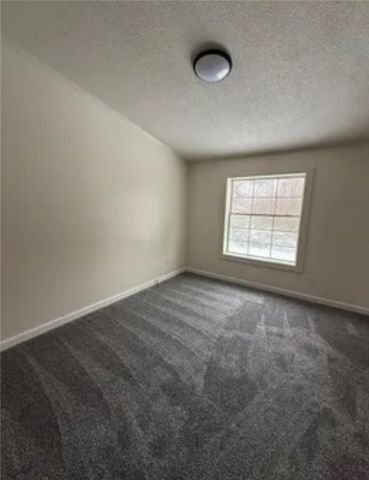 3467 Douthett Dr, Shenango, PA 16134