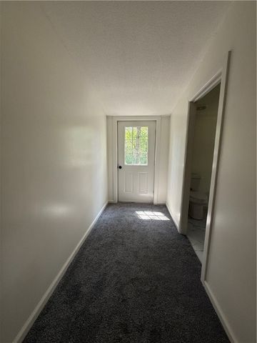 3467 Douthett Dr, Shenango, PA 16134