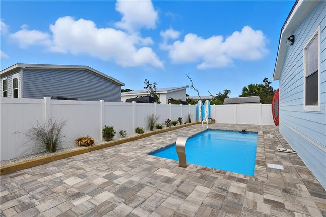 34 1ST AVENUE, Palm Coast, FL 32137