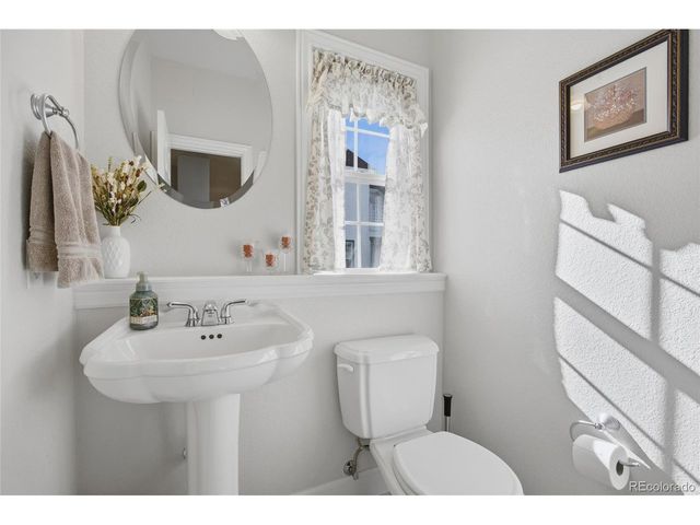 1229 Founders Cir, Windsor, CO 80550