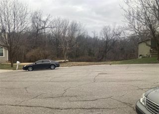 4205 S Shrank Court, Independence, MO 64055