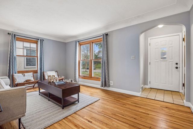 5525 26th Avenue S, Minneapolis, MN 55417