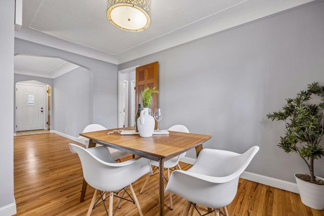 5525 26th Avenue S, Minneapolis, MN 55417