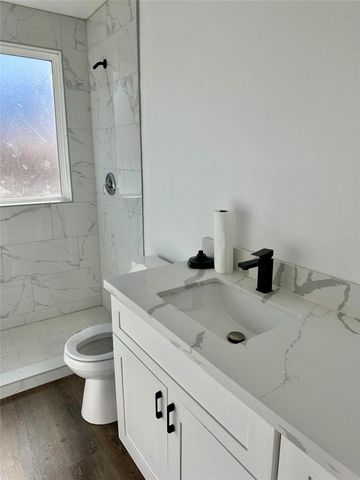 102 Georgia Street, Houston, TX 77029