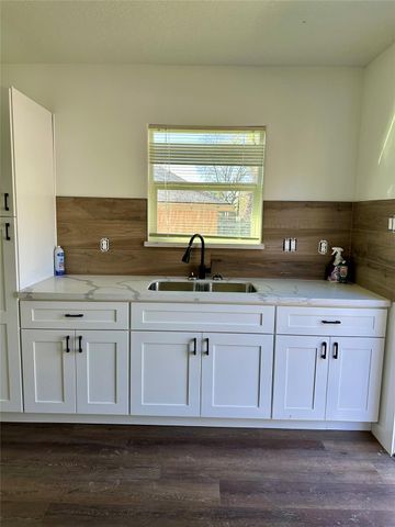 102 Georgia Street, Houston, TX 77029