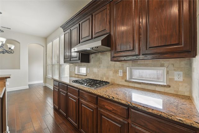 3060 England Parkway, Grand Prairie, TX 75054