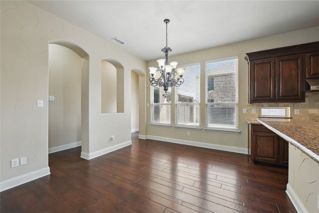 3060 England Parkway, Grand Prairie, TX 75054