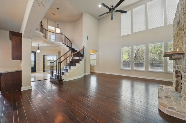 3060 England Parkway, Grand Prairie, TX 75054