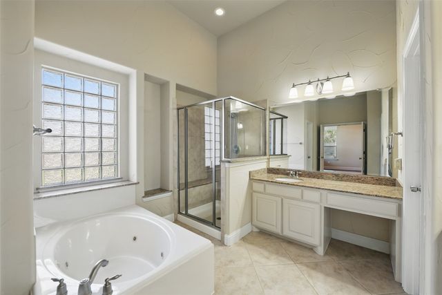 3060 England Parkway, Grand Prairie, TX 75054