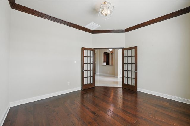 3060 England Parkway, Grand Prairie, TX 75054