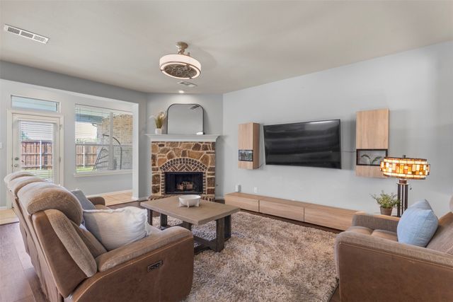 1729 Shoebill Drive, Little Elm, TX 75068