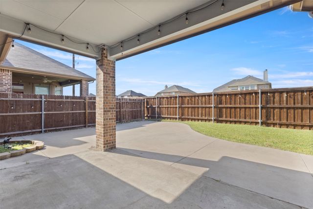 1729 Shoebill Drive, Little Elm, TX 75068