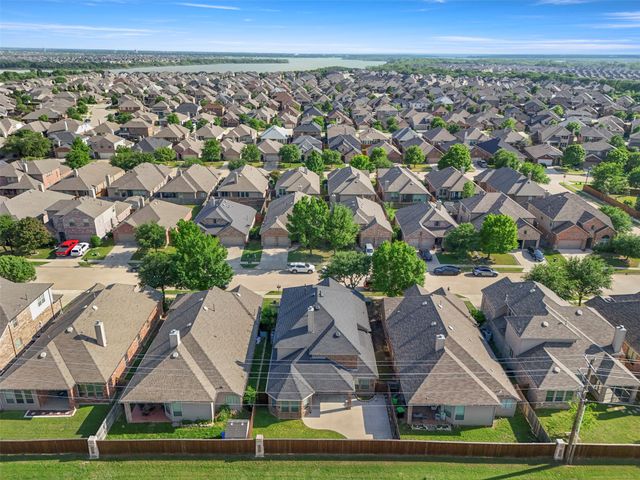 1729 Shoebill Drive, Little Elm, TX 75068