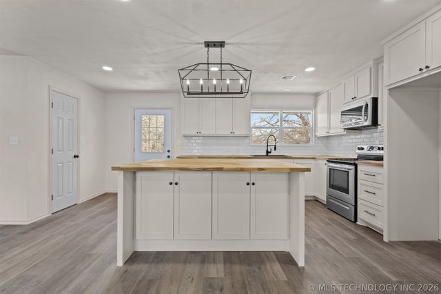 7460 Dogwood, Ardmore, OK 73401