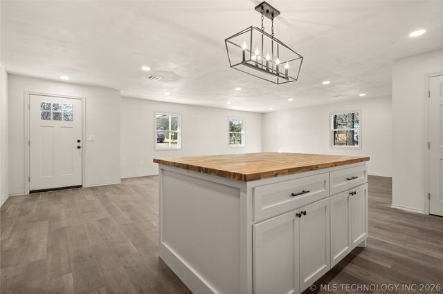 7460 Dogwood, Ardmore, OK 73401