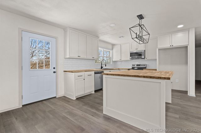 7460 Dogwood, Ardmore, OK 73401