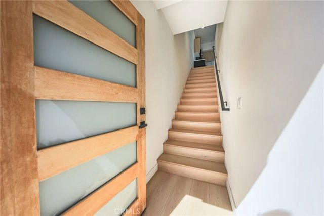 2012 Dunsmuir Avenue B, Los Angeles, CA 90016