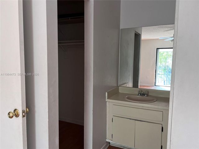 13331 SW 17th Ln 4-7, Miami, FL 33175