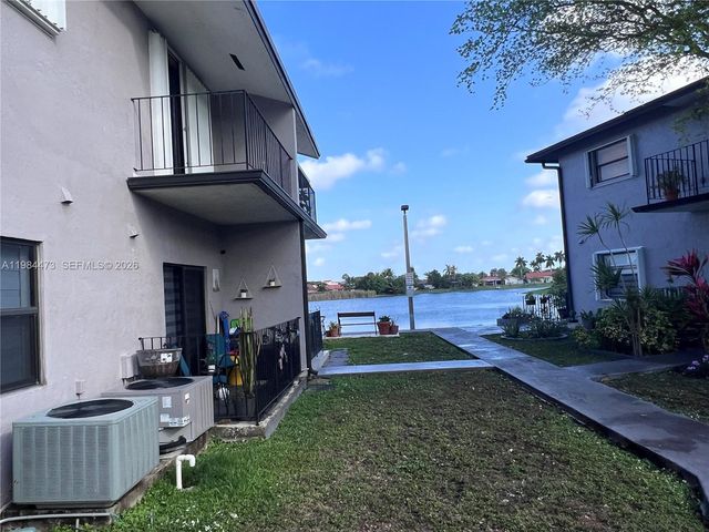 13331 SW 17th Ln 4-7, Miami, FL 33175