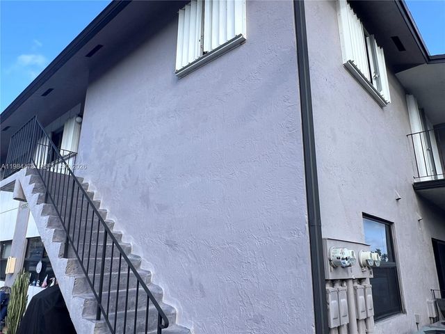 13331 SW 17th Ln 4-7, Miami, FL 33175