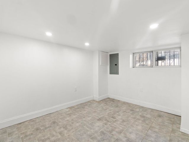 151 STEVENS AVE, Jc, Greenville, NJ 07305