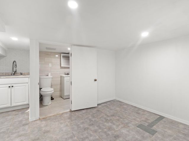 151 STEVENS AVE, Jc, Greenville, NJ 07305