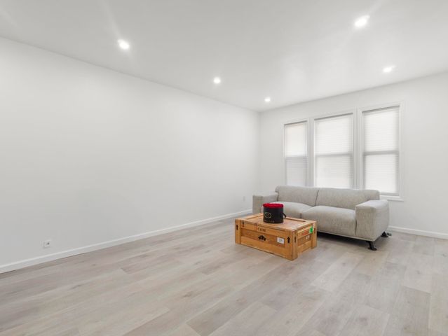 151 STEVENS AVE, Jc, Greenville, NJ 07305