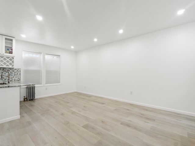 151 STEVENS AVE, Jc, Greenville, NJ 07305