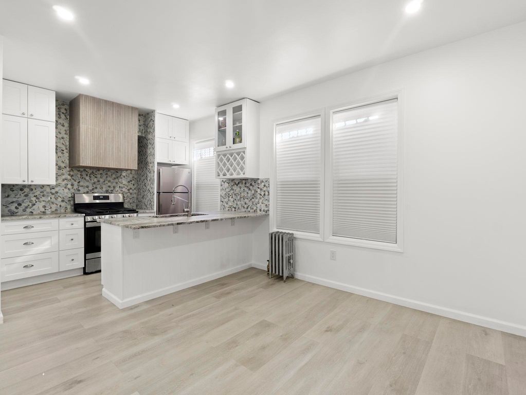 151 STEVENS AVE, Jc, Greenville, NJ 07305