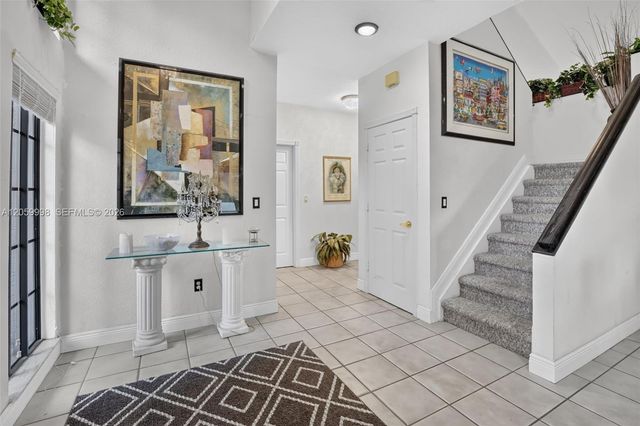 11584 Waterford Ct, Cooper City, FL 33026