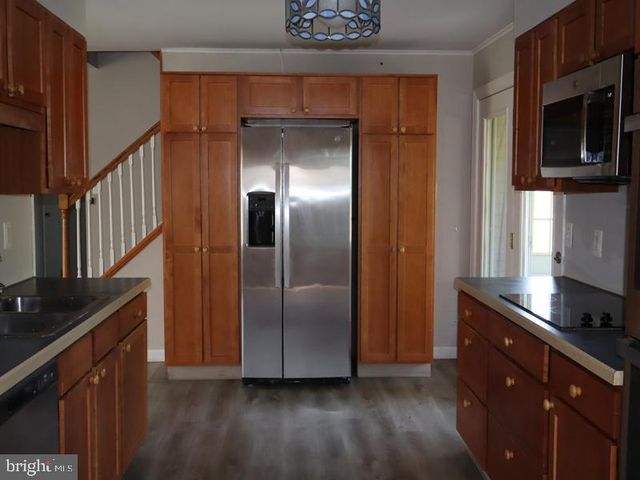 229 SUFFOLK RD, Fairless Hills, PA 19030